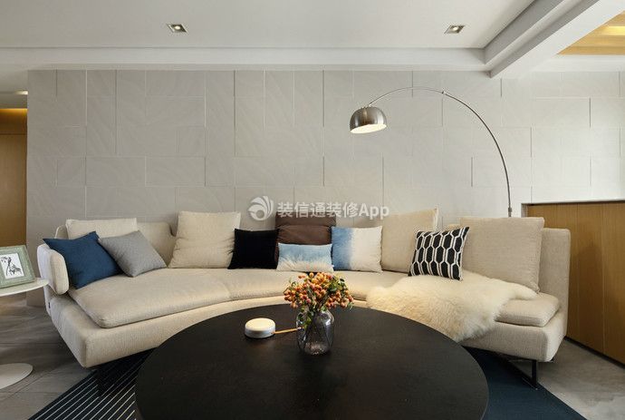 茶园三居90平现代风格客厅沙发装修设计效果图