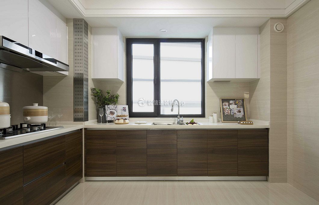 现代风格86平两居室厨房装修效果图片大全