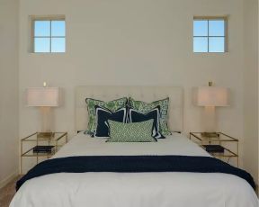 草桥欣园美式83平二居室卧室装修案例