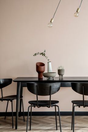 95平米二居室现代风格餐厅餐桌装修设计效果图
