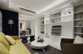 现代风格118平米三居室客厅装修效果图案例