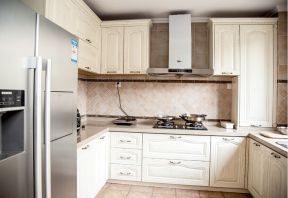 136平米四居室欧式风格厨房装修设计效果图