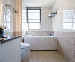 现代简约风格120平三居卫生间浴缸装修设计图