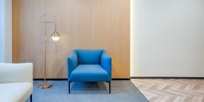 现代风格400平办公室沙发装修