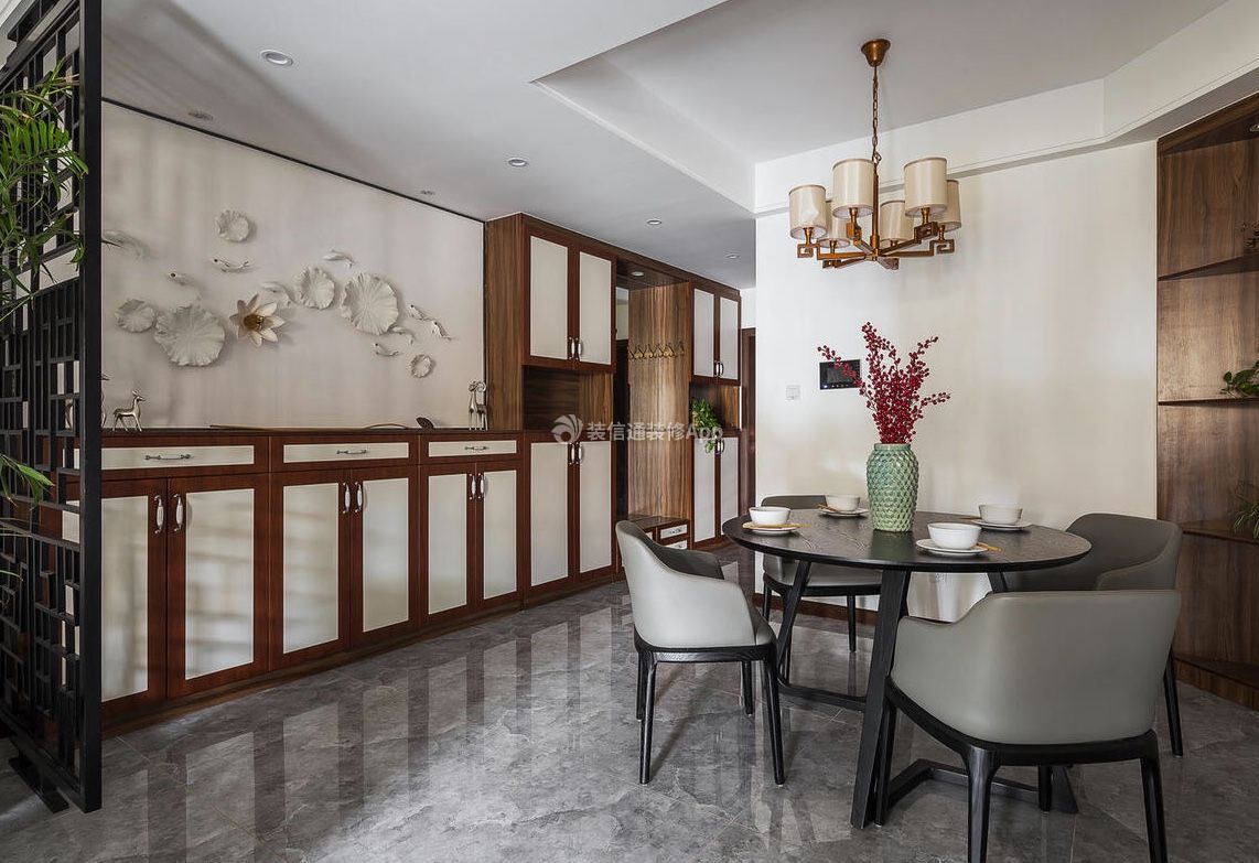 新中式风格108平米三居室餐厅吊顶设计图片
