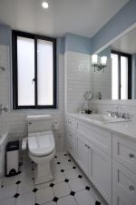 现代美式135平米四居室卫生间瓷砖装修效果图