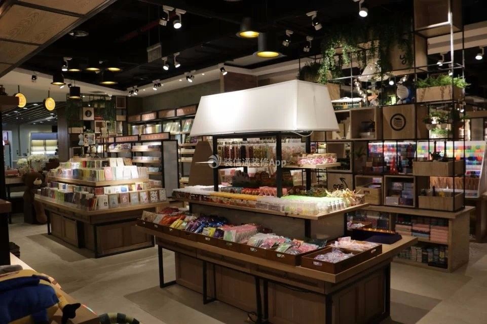 現(xiàn)代風(fēng)格生活用品店貨品展示架效果圖欣賞