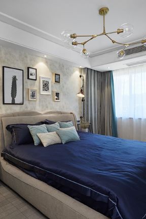 现代风格74平米两居室卧室床装修效果图片