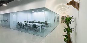 地中海风格6000平米办公室会议室装修