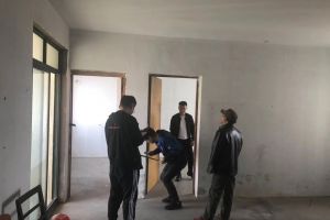 源源裝飾