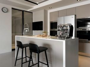 时尚现代简约90平米三居室厨房吧台设计图片