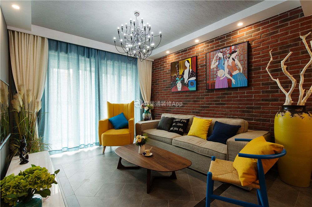 128平米东南亚风格客厅沙发复古背景墙效果图片