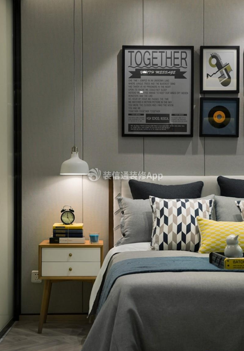 95平米北欧风格三室一厅卧室床头柜设计图片