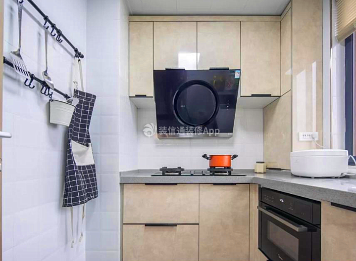 110平三室一厅一厨一卫厨房橱柜效果图图片