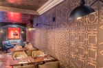 700平工业风酒吧墙面装饰设计图片