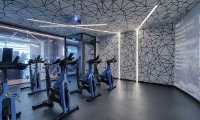 现代风格健身房室内装修设计效果图