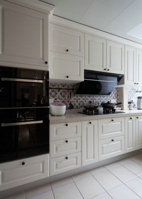 三居115平现代简约风格厨房装修设计图