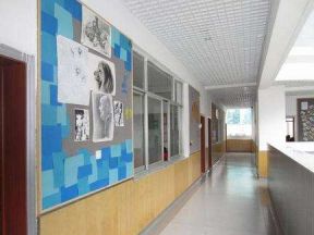 现代风格3000平米学校教室走廊设计图片