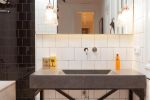 88平米二居室北欧风格卫生间洗手池装修图片