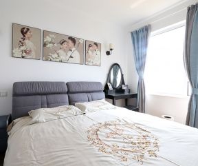 时尚北欧风格103平米三居室卧室床设计图片