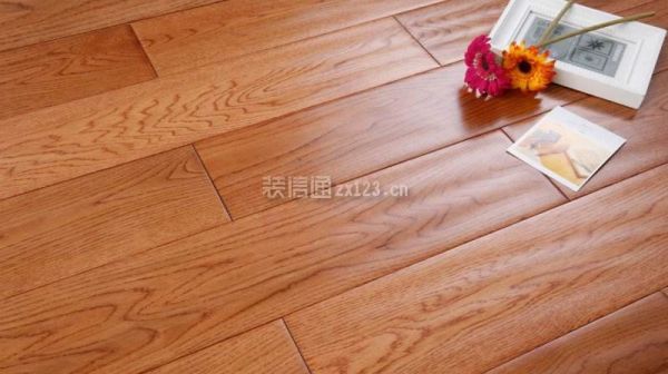 瓷砖和木地板的使用和保养