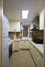 三居111平美式风格厨房装修设计图