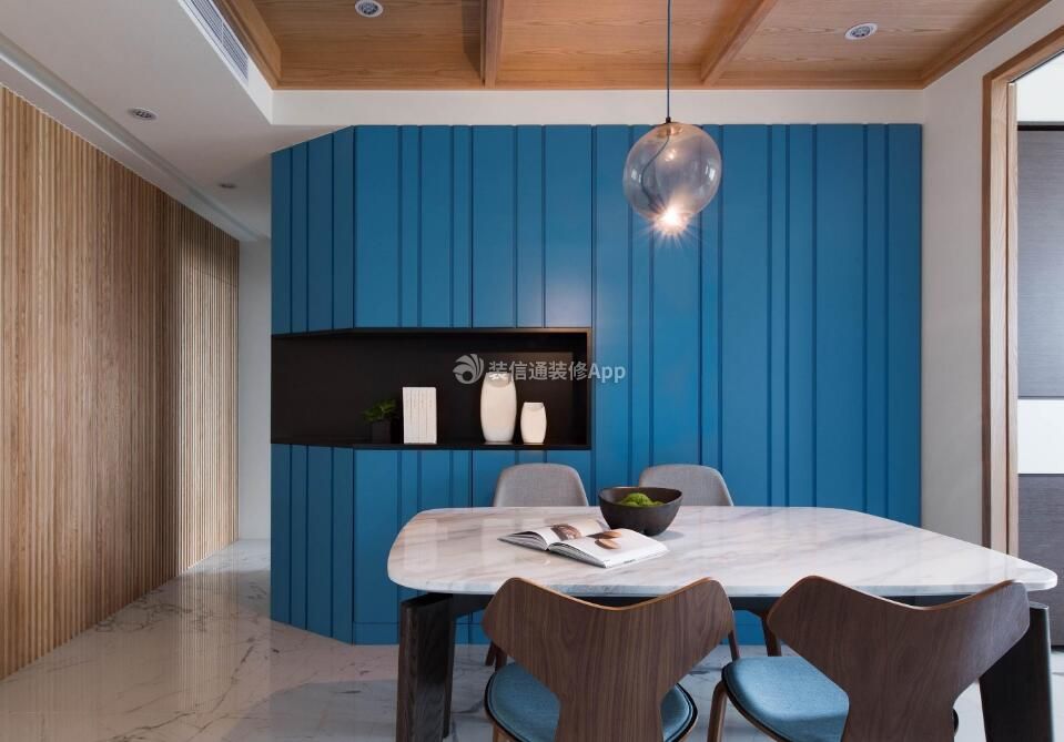 现代简约家装样板间餐厅蓝色背景墙设计图