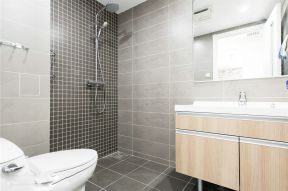 现代风格140平三居室卫生间装修设计效果图