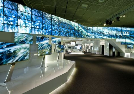 900平米现代风格展馆展厅体育馆企业形象墙设计装修效果图