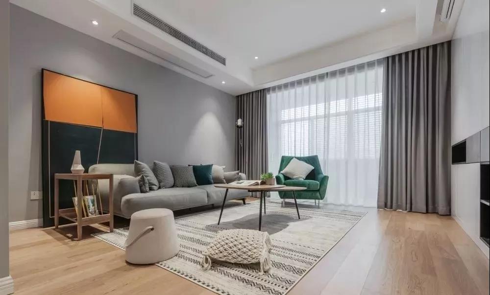 家里插座又丑又不方便？绿房子装饰教您插座布置小技巧