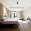 上海高档别墅大卧室木地板装修设计图片