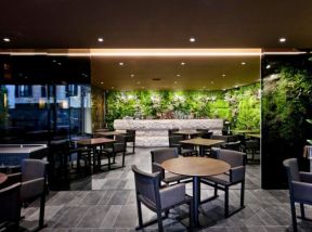上海餐饮店时尚餐厅室内植物墙设计效果图