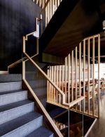 2023合肥餐馆室内旋转楼梯装修设计