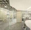 重庆办公室会议室玻璃墙装修设计图片 