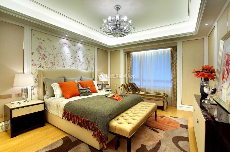 重庆房屋主卧室床尾凳装修装潢效果图