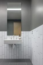 重庆房屋卫生间洗手台装修设计图片