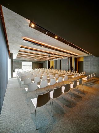 杭州酒店会议室简单装修设计图片2023