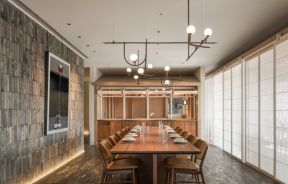 2023天津餐饮店实木餐桌椅装修设计图片