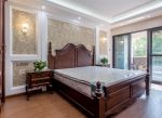 天津家庭别墅卧室实木床装修设计图片赏析