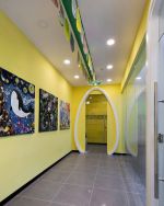 重庆现代风格学校走廊背景墙装修设计图 