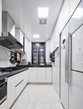 上海专业家装白色厨房设计效果图片