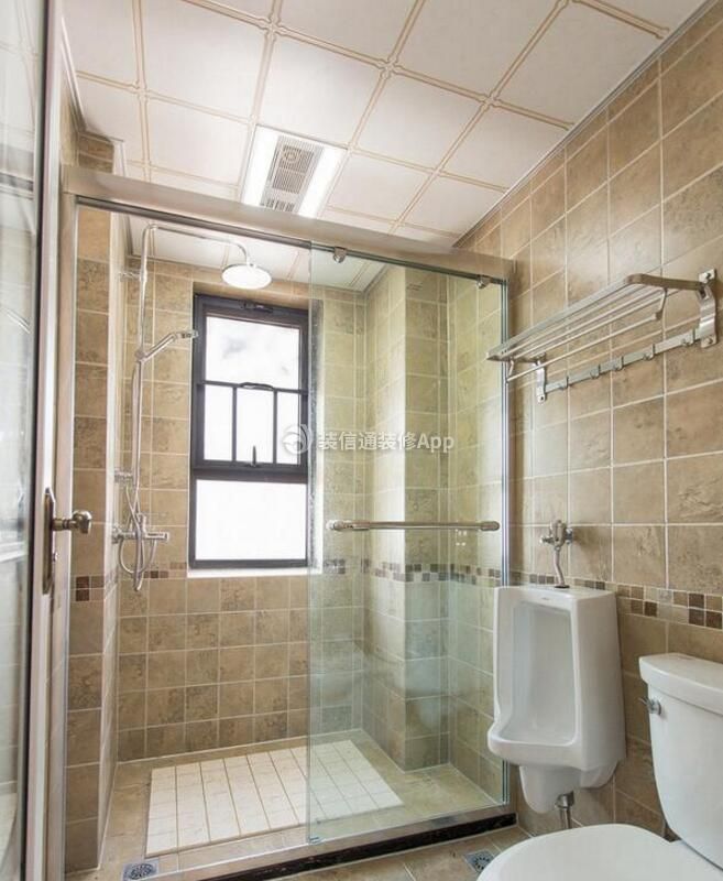 厦门130平新房家装卫生间玻璃隔断图片