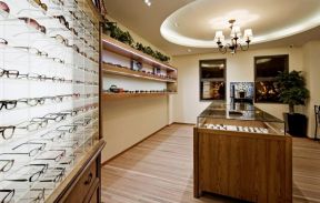 上海眼镜专卖店展示柜装修设计效果图