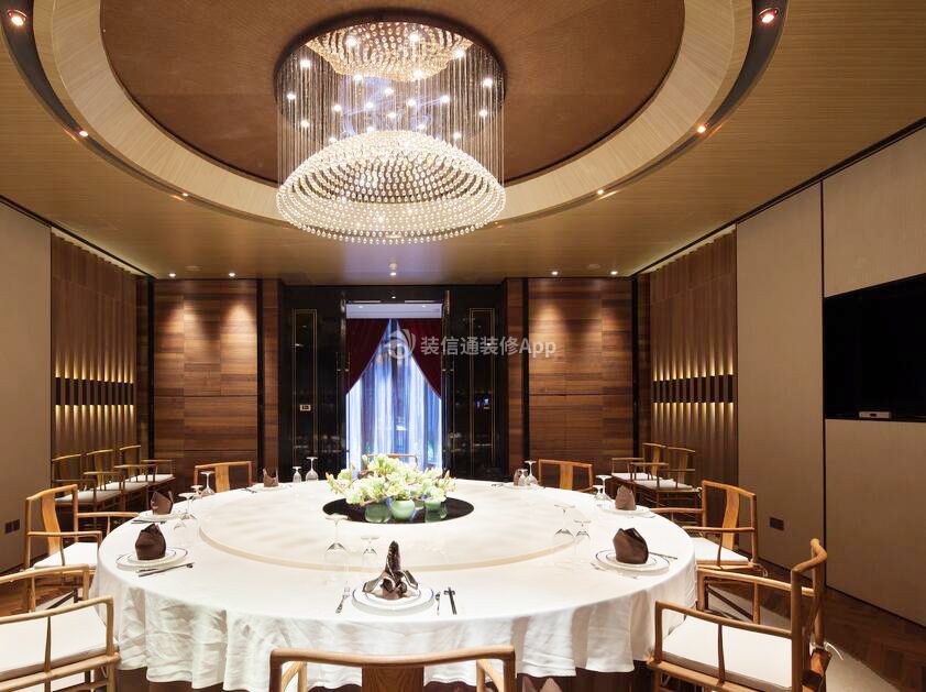 广州高端会所餐厅包间水晶灯装修图片 
