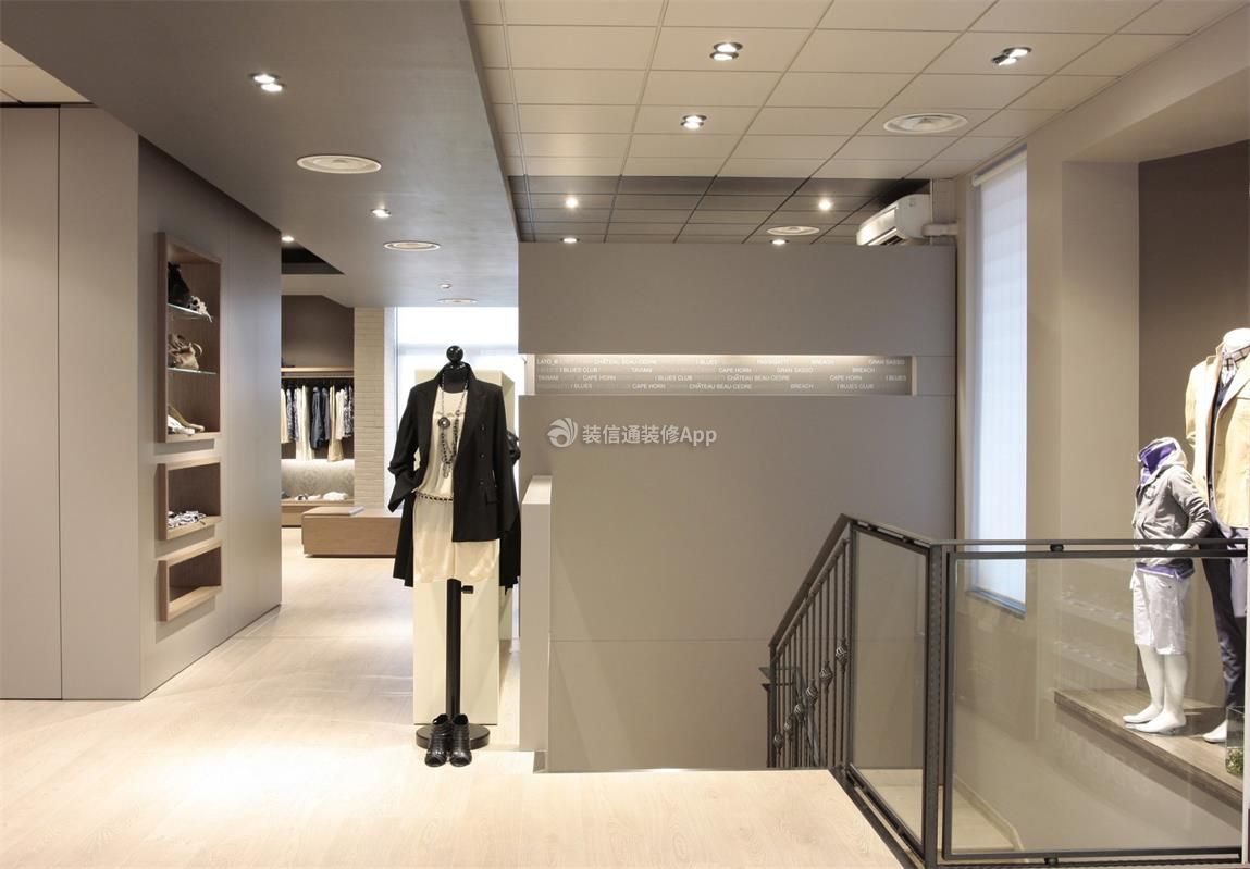 广州现代风格服装店铺天花板装修效果图