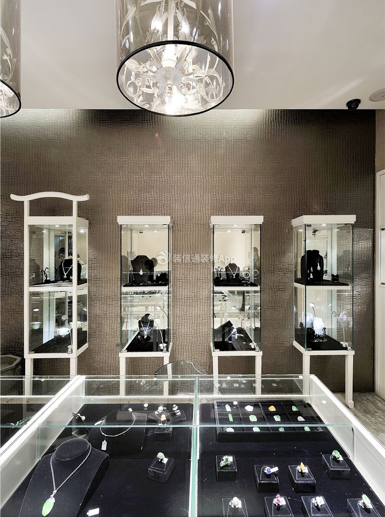2023广州商铺珠宝店展示柜装修设计图