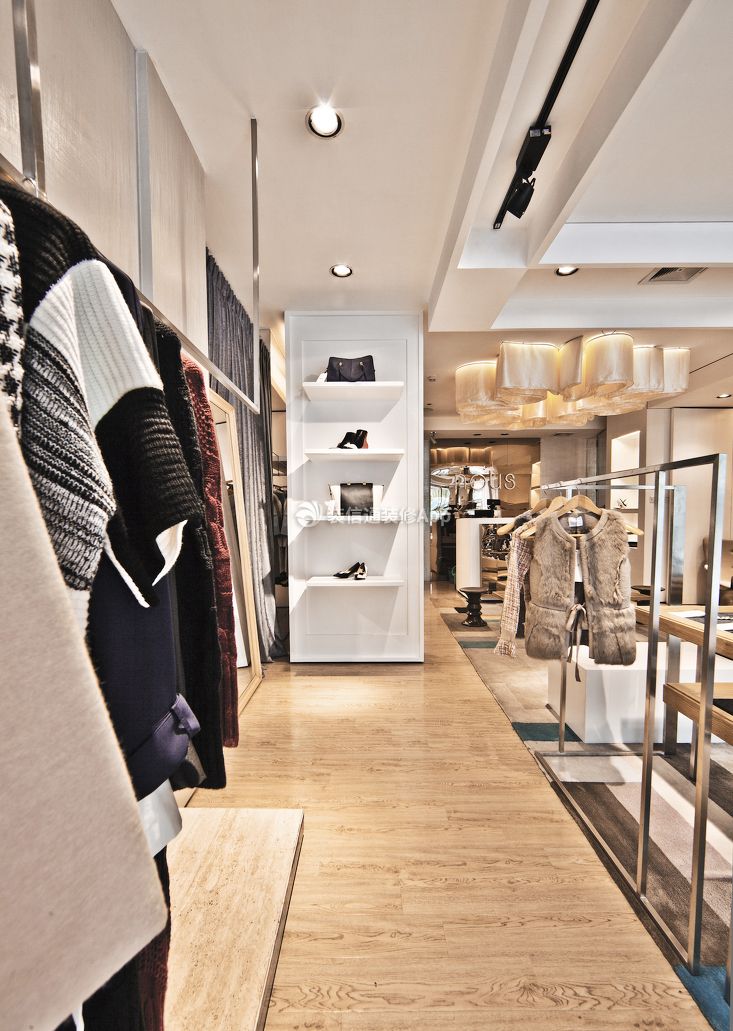 廣州服裝店鋪室內(nèi)裝修設(shè)計(jì)效果圖大全