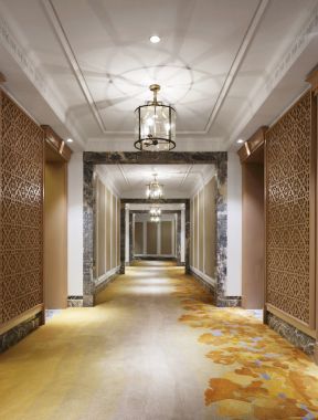 南宁酒店走廊吊顶装修设计实景图片