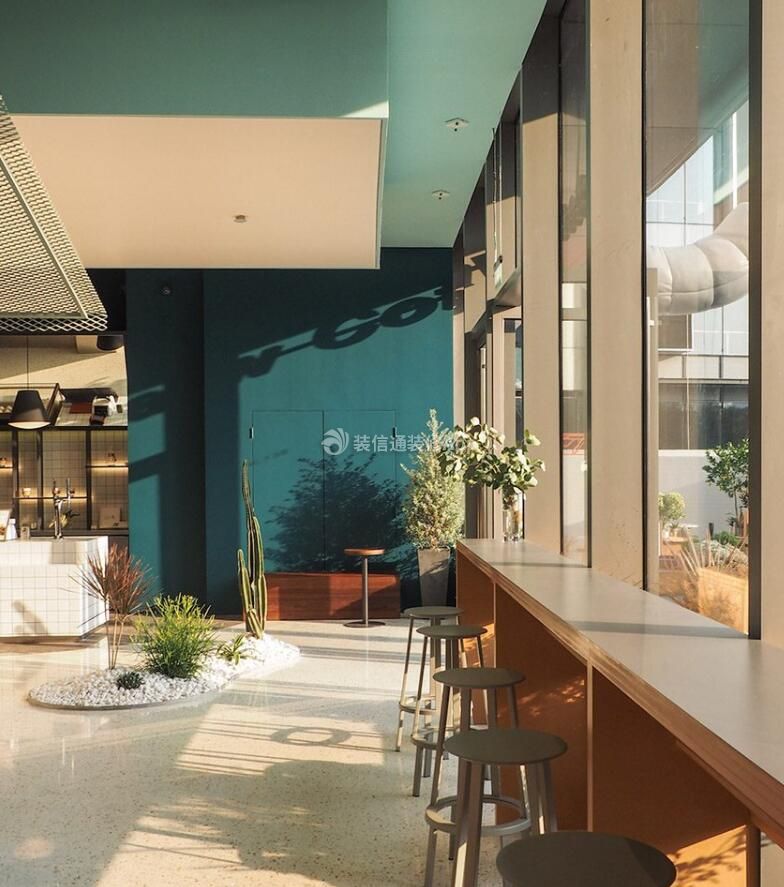 南寧甜品店室內(nèi)吧臺裝修設(shè)計圖賞析