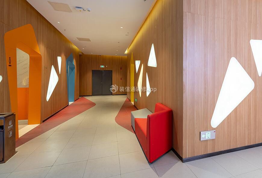 上海购物中心走廊墙面装修设计效果图片